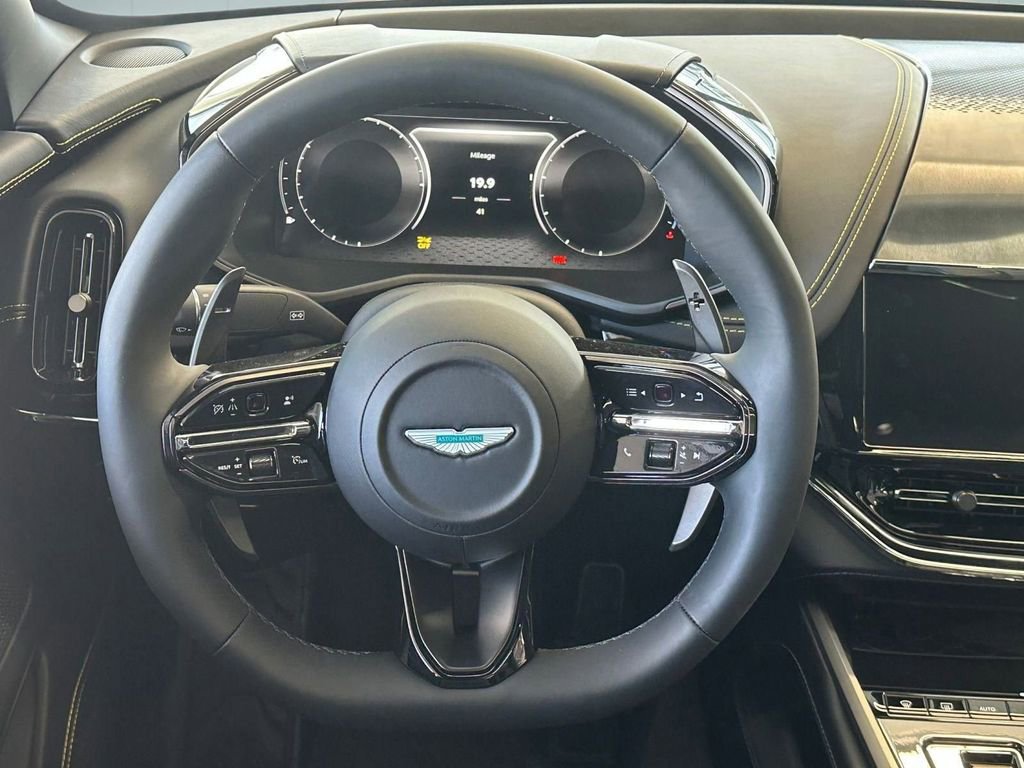 New 2026 Aston Martin DBX 707 image 19