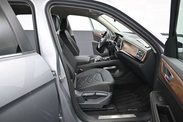 New 2026 Volkswagen Atlas SE AWD/4WD image 14
