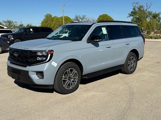New 2025 Ford Expedition Active image 3