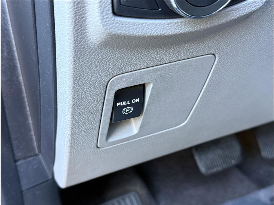 Used 2016 Ford F150 XL w/ Equipment Group 101A Mid image 18