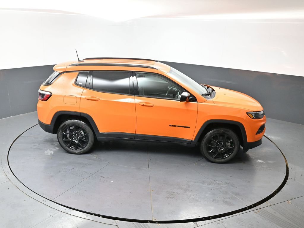 New 2026 Jeep Compass Latitude AWD/4WD image 29