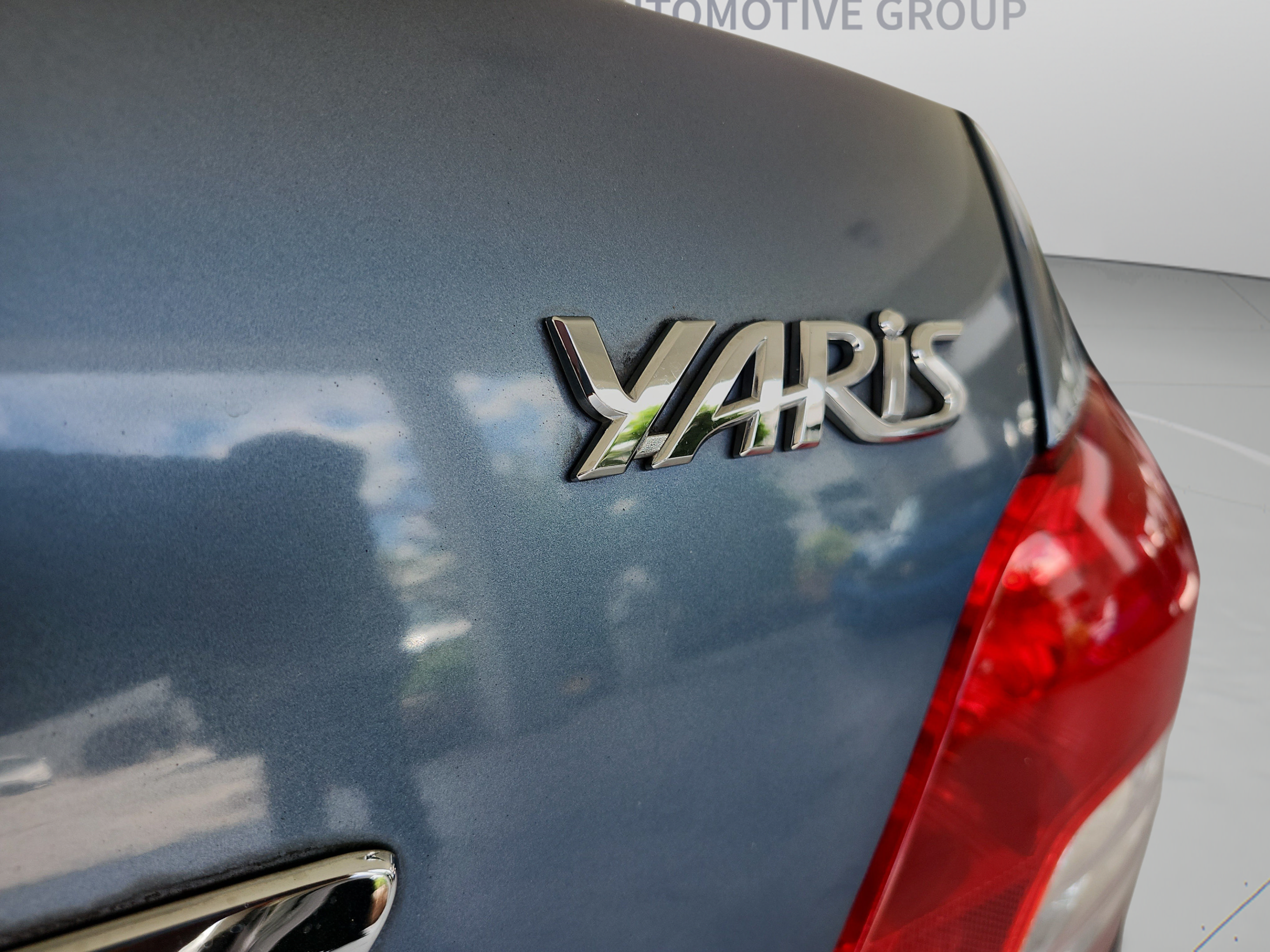 Used 2011 Toyota Yaris Sedan w/ PWR Pkg w/Steel Wheels FWD image 30