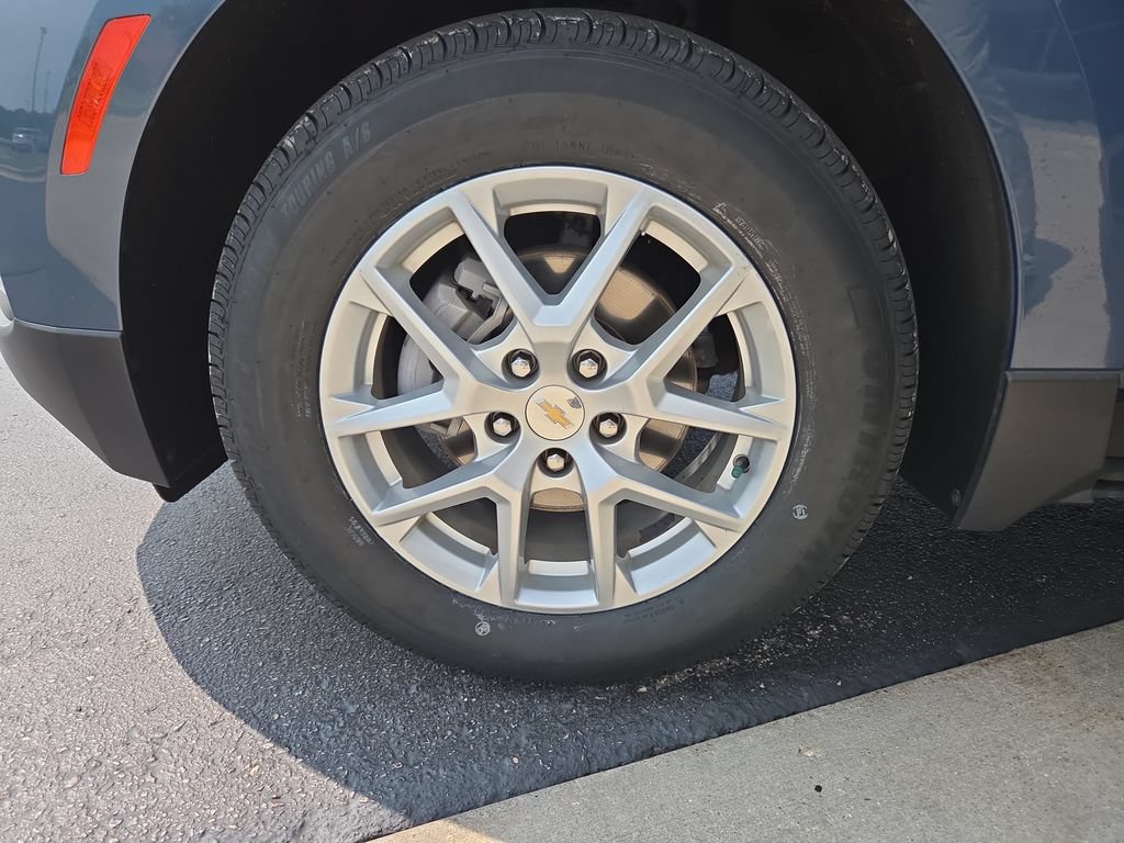 Certified 2024 Chevrolet Equinox LT AWD/4WD image 31