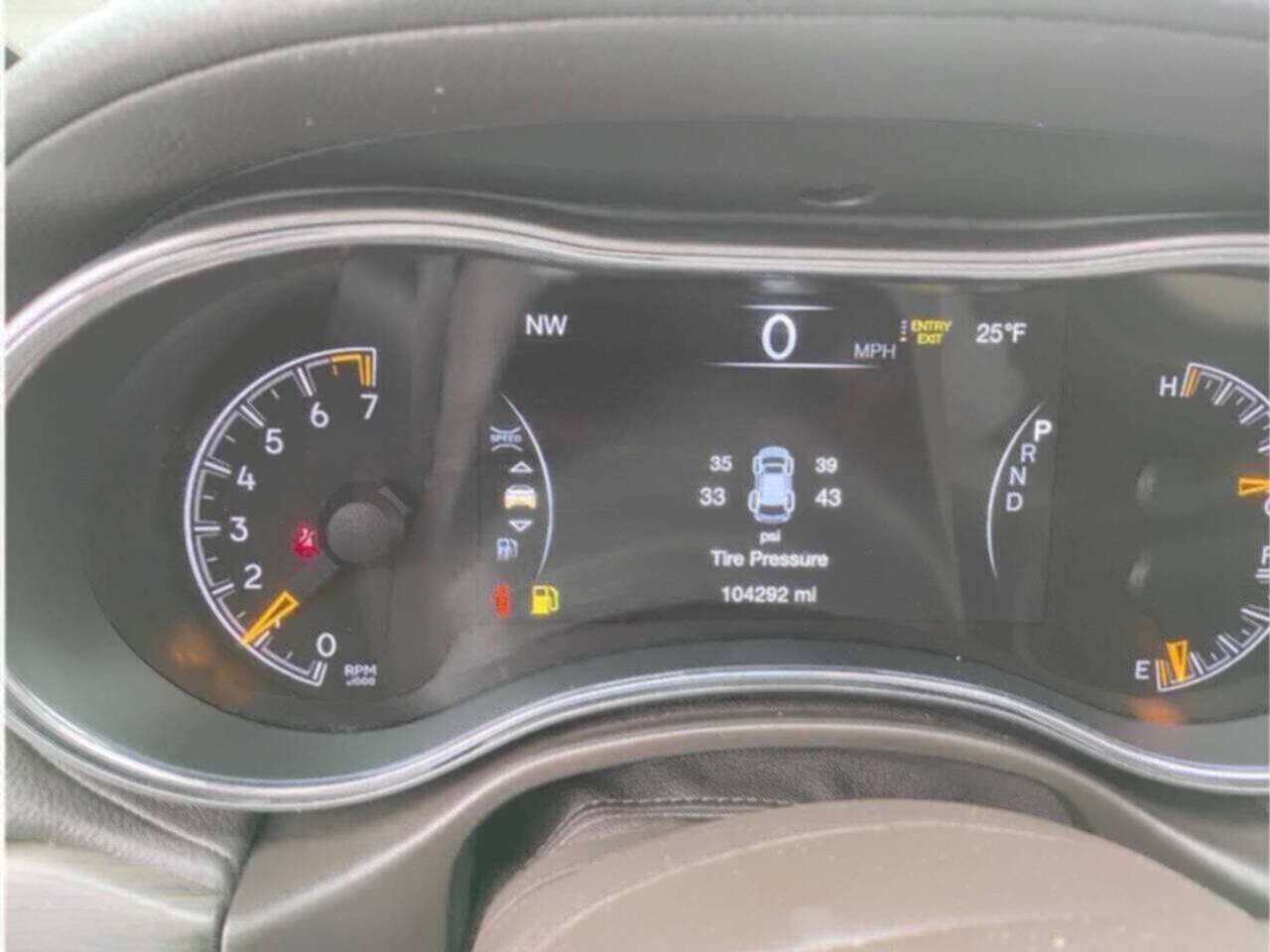 Used 2018 Jeep Grand Cherokee Overland AWD/4WD image 14
