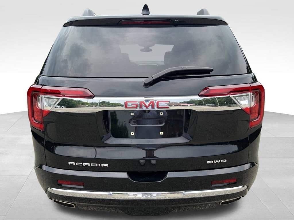 Used 2023 GMC Acadia Denali w/ Trailering Package AWD/4WD image 8