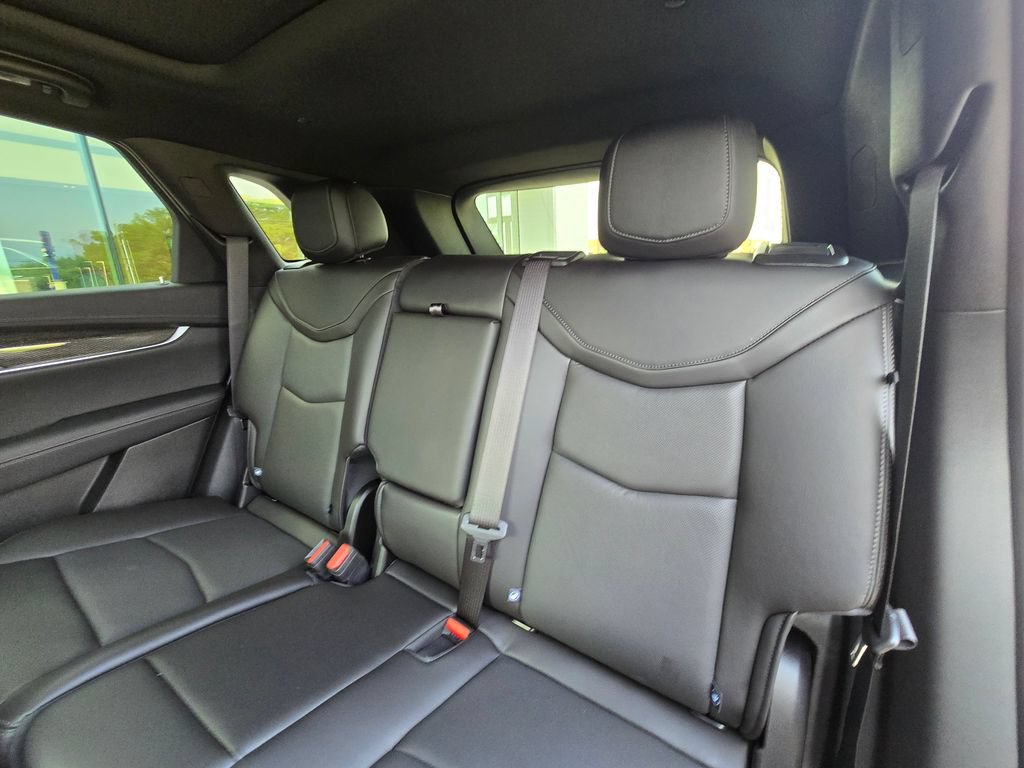 New 2026 Cadillac XT5 Sportv w/ LPO, Onyx Lite Package AWD/4WD image 21