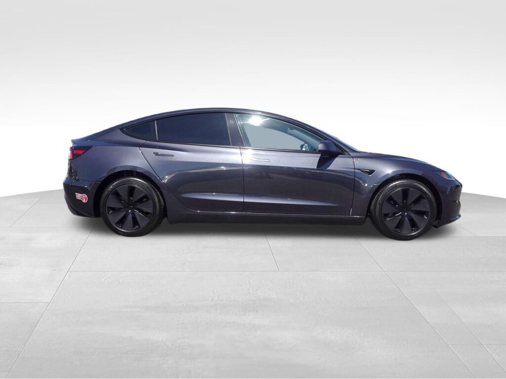 Used 2024 Tesla Model 3 Long Range image 2