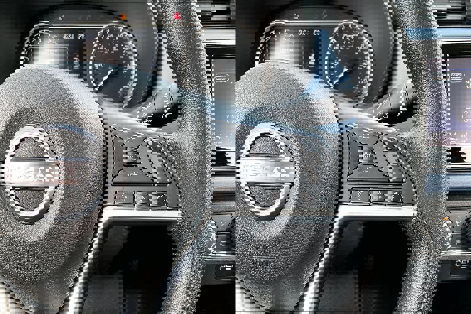 Certified 2025 Nissan Versa SV w/ Trunk Package image 25