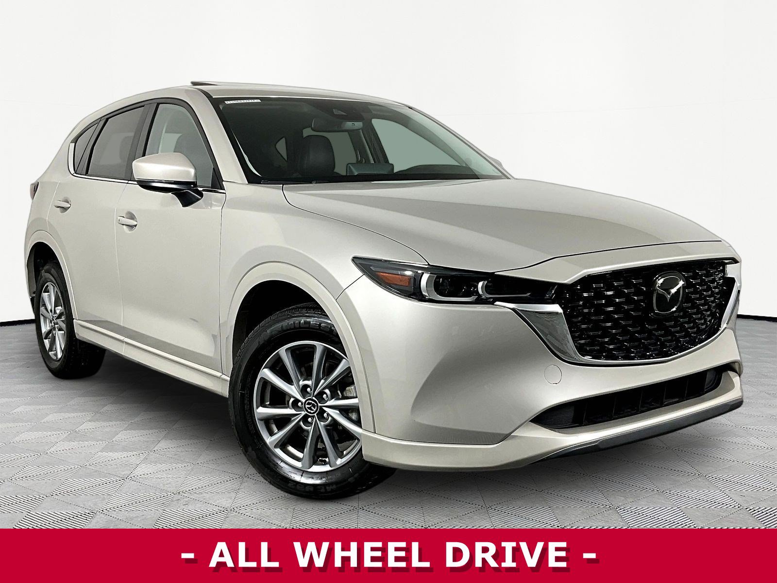 Used 2025 MAZDA CX-5 AWD 2.5 S w/ Preferred Package image 3