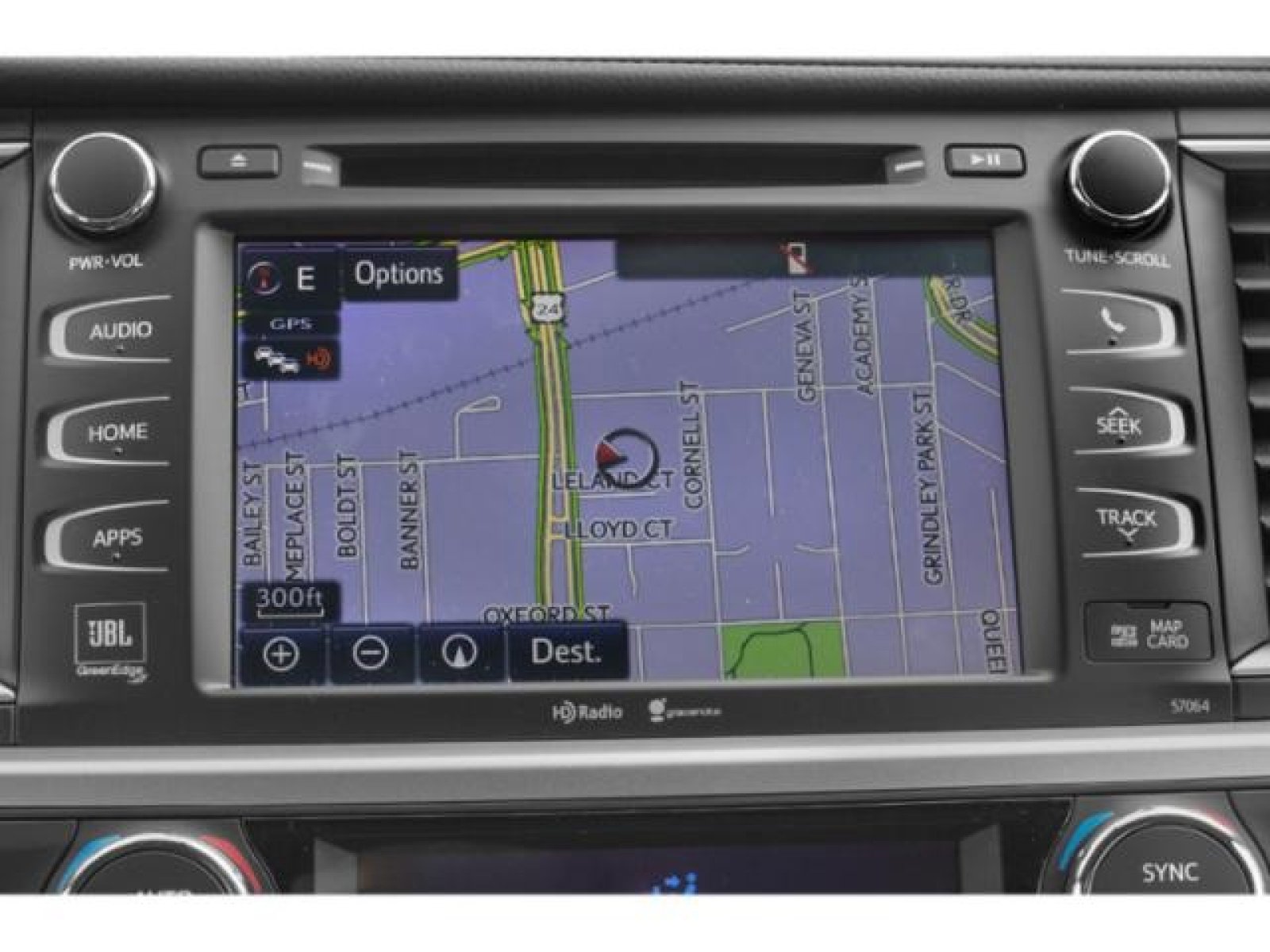 Used 2014 Toyota Highlander XLE image 15