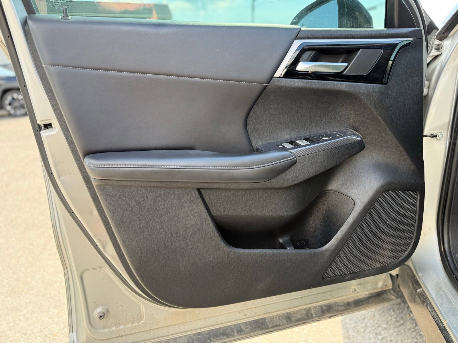 Used 2022 Mitsubishi Outlander SE AWD/4WD image 10