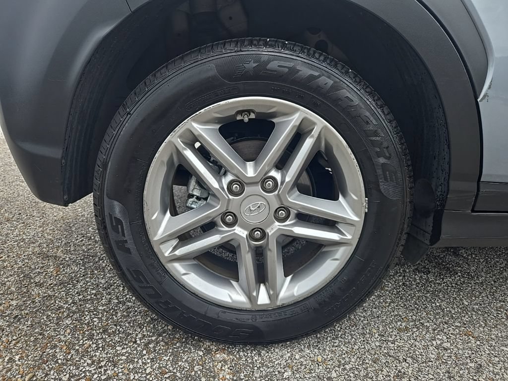 Used 2020 Hyundai Kona SE FWD image 26