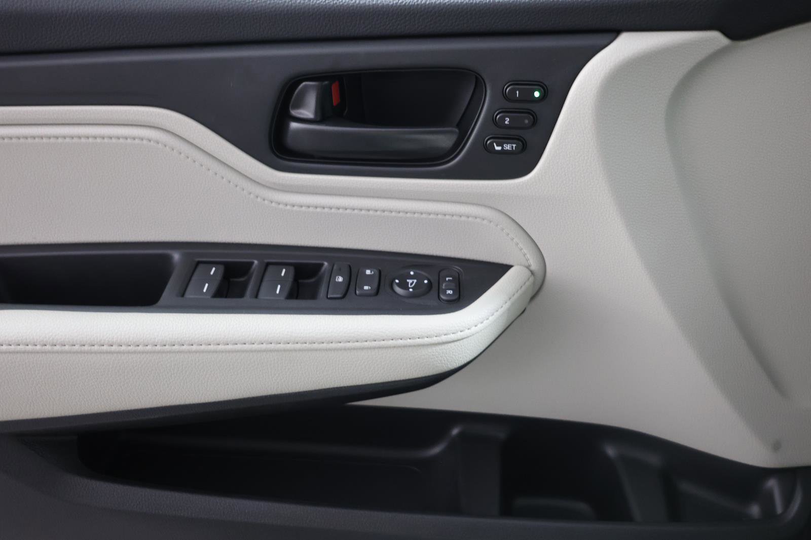 Used 2026 Honda Odyssey EX-L image 21
