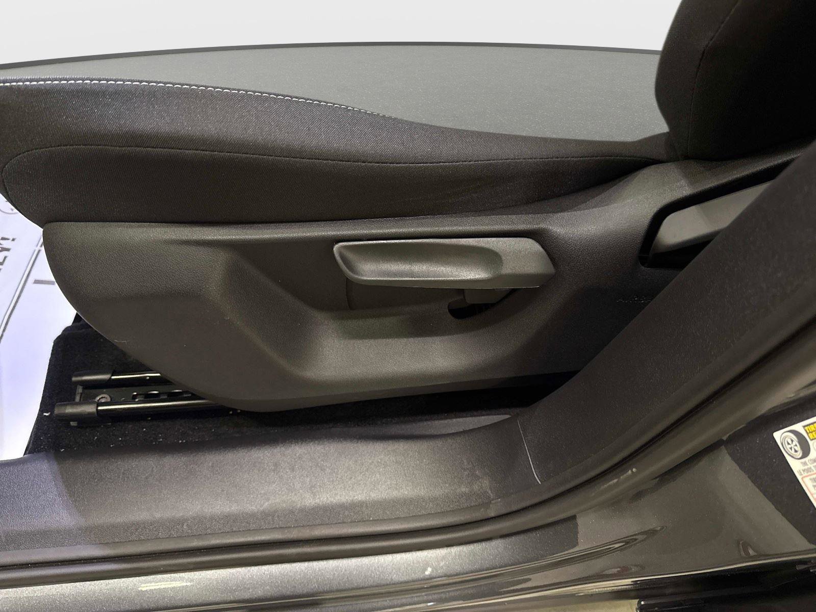 New 2026 Volkswagen Tiguan S image 20