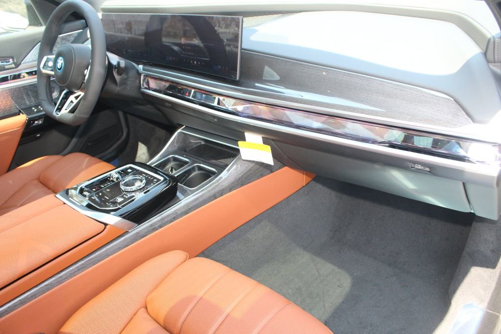 New 2026 BMW i7 xDrive60 image 24