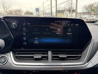 New 2026 Chevrolet Trax ACTIV w/ Sunroof Package image 6