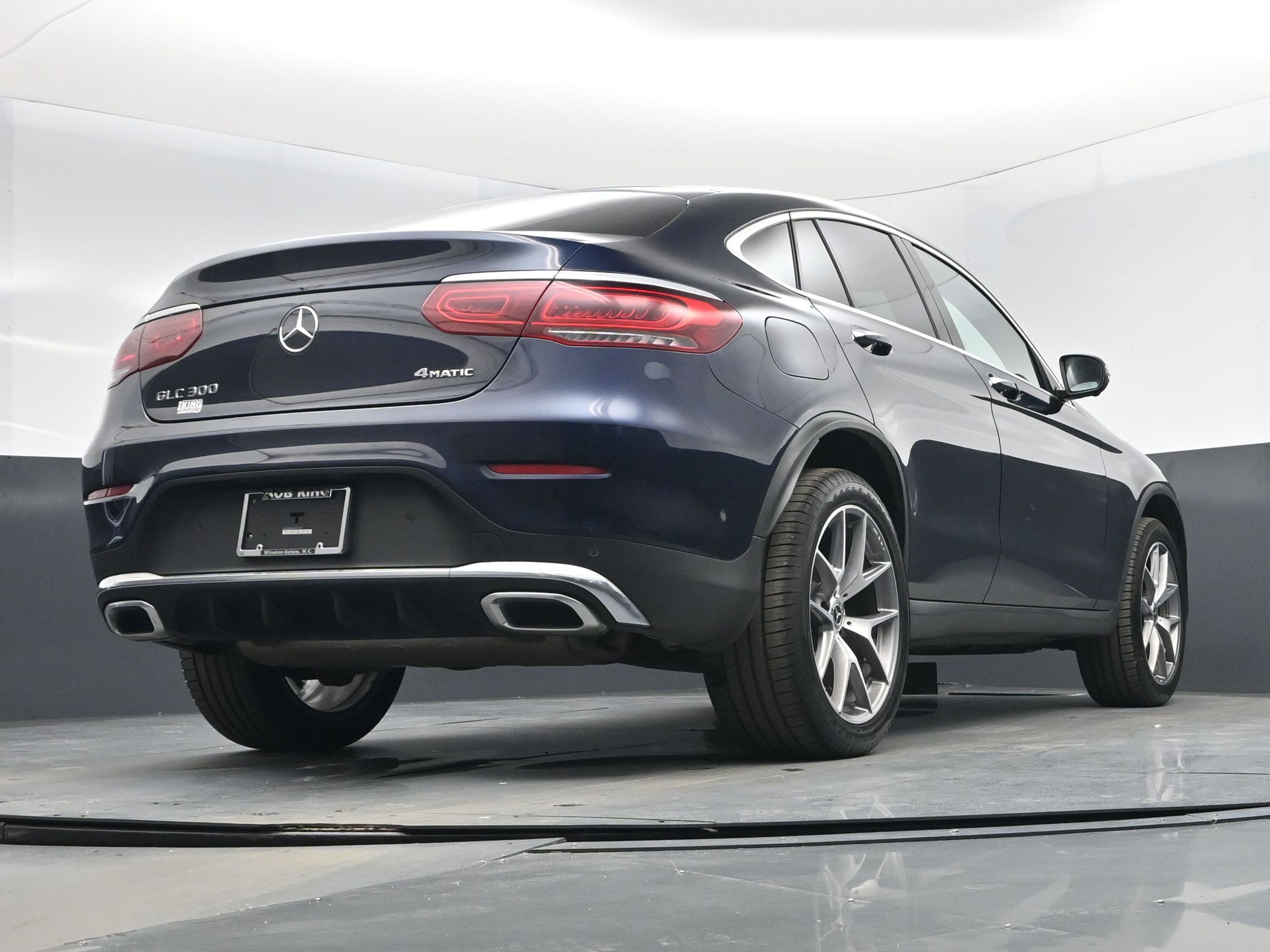 Used 2021 Mercedes-Benz GLC 300 4MATIC Coupe image 23