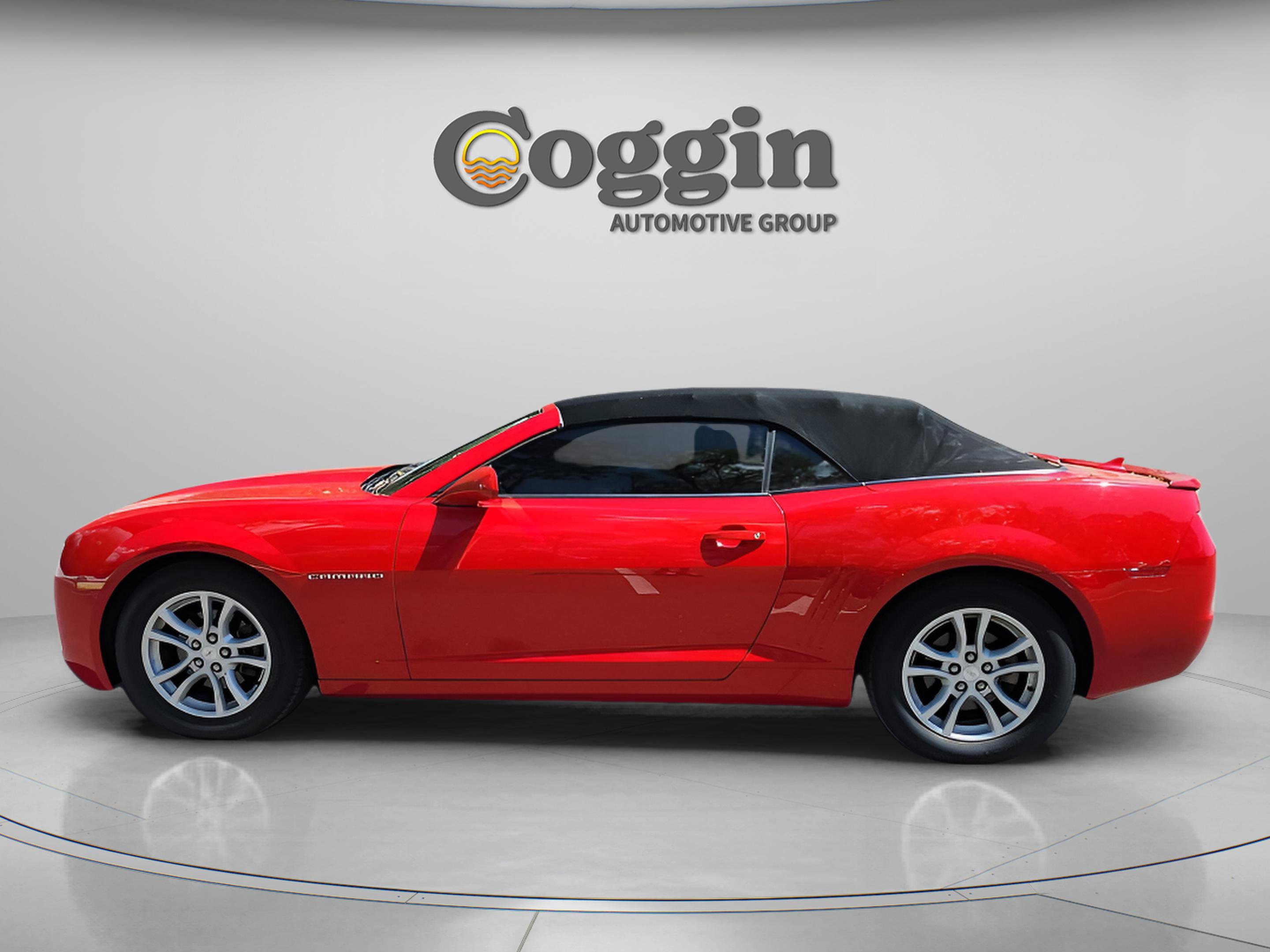 Used 2013 Chevrolet Camaro LT image 2