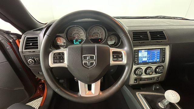 Used 2011 Dodge Challenger SRT8 RWD image 13