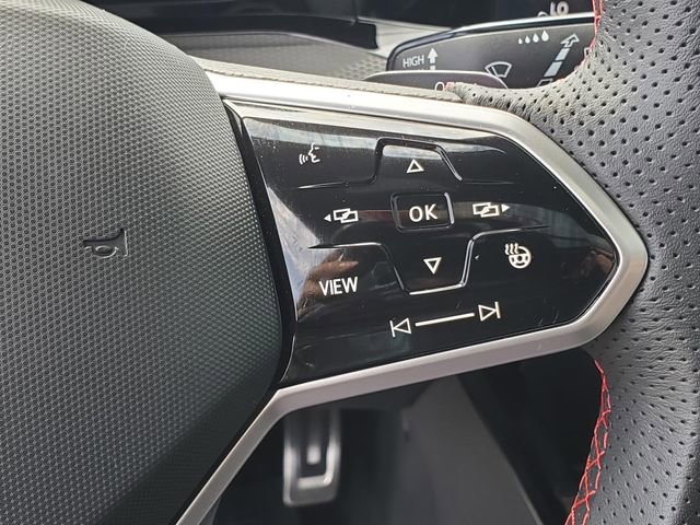 Used 2024 Volkswagen GTI SE image 20