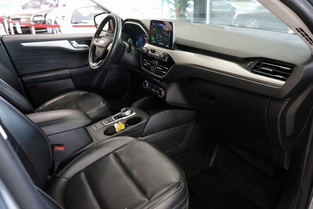 Used 2022 Ford Escape SEL w/ Technology Package image 39