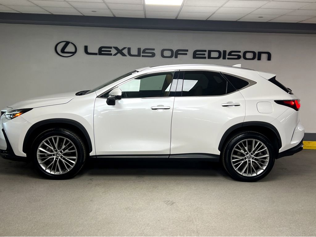 Certified 2024 Lexus NX 350 AWD w/ Vision Package image 4