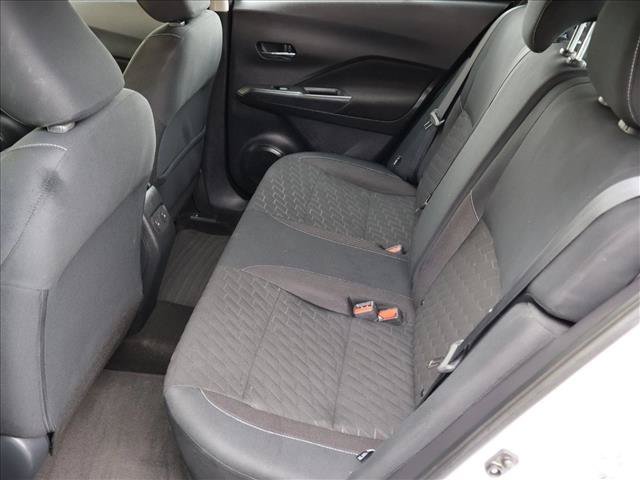 Used 2023 Nissan Kicks SV FWD image 21