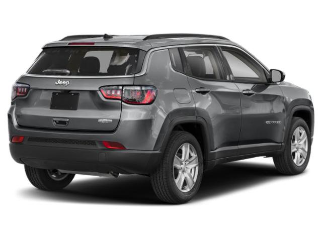 Certified 2022 Jeep Compass Altitude w/ Convenience Group image 3