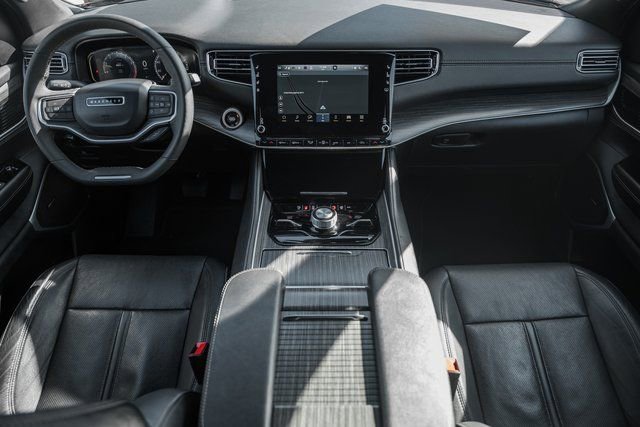 Used 2024 Jeep Wagoneer L Series III w/ Flexible Seating Group image 3