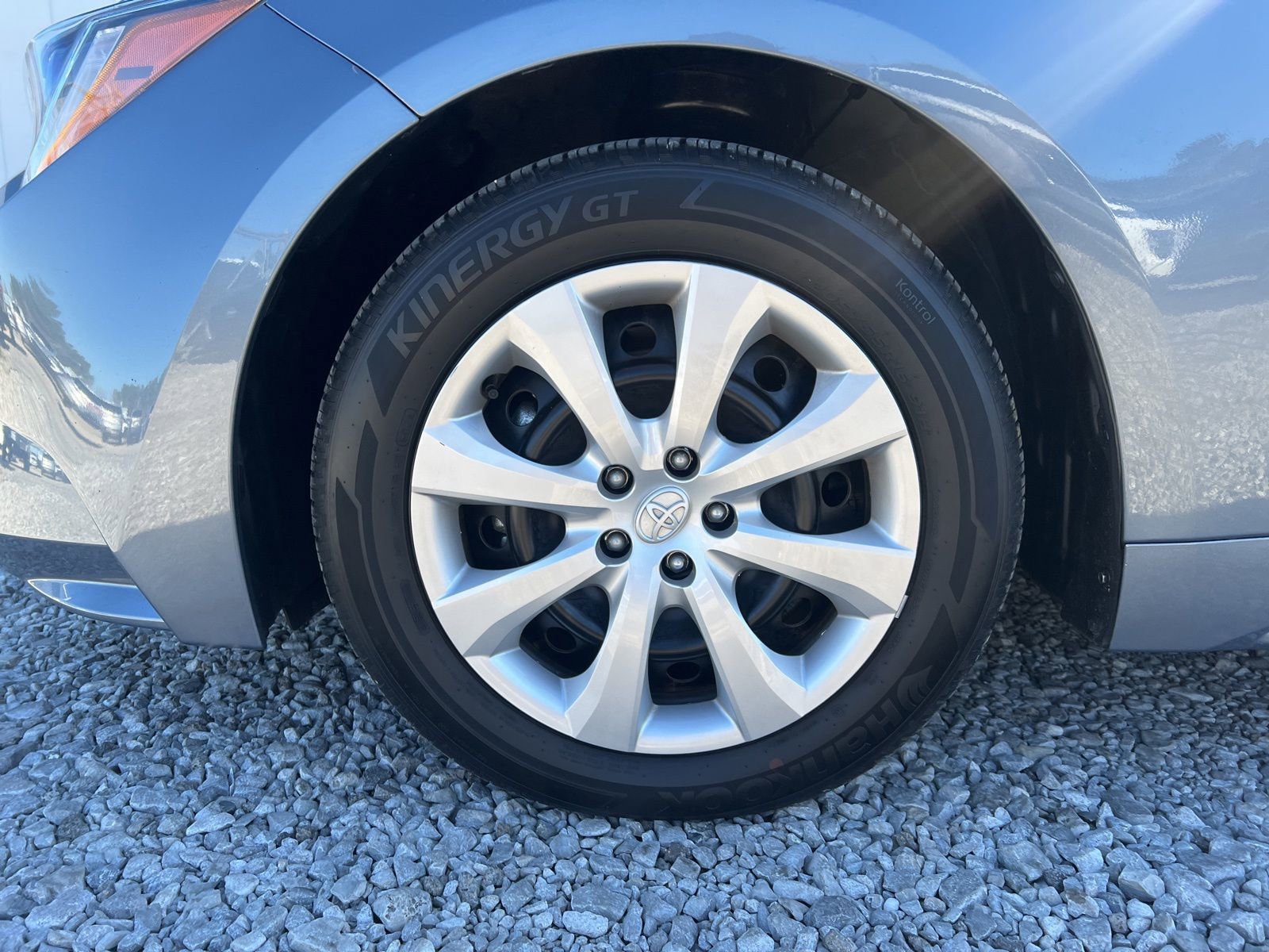 Used 2025 Toyota Corolla LE image 7