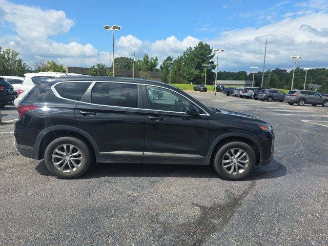 Used 2019 Hyundai Santa Fe SE FWD image 2
