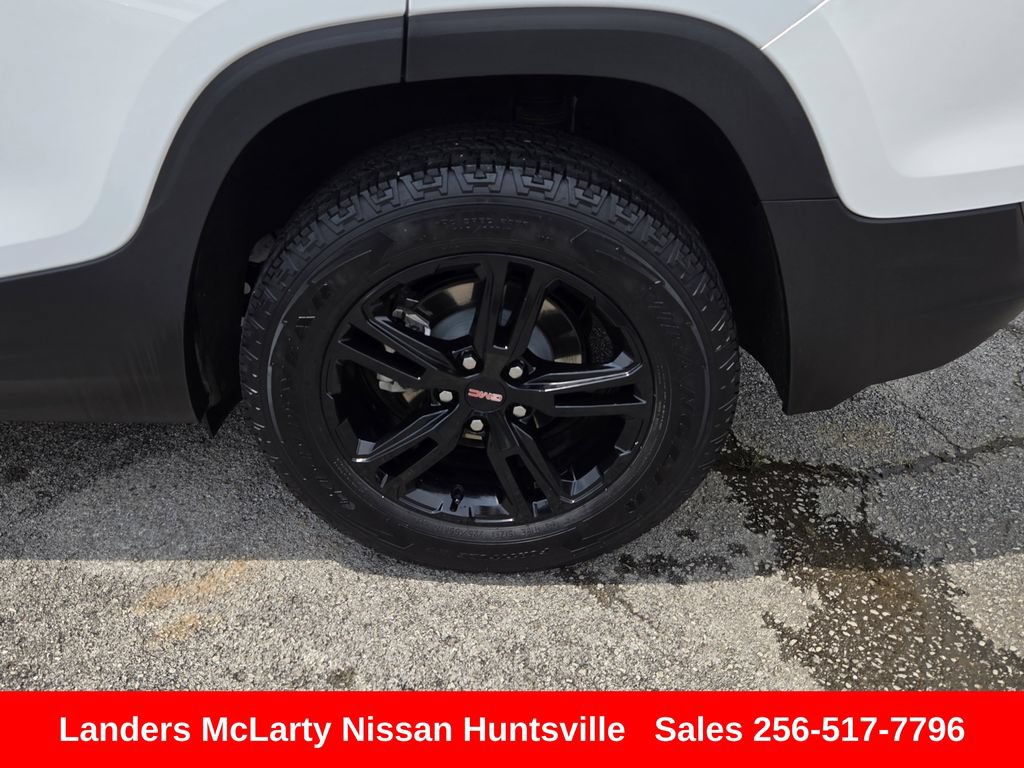 Used 2024 GMC Terrain AT4 AWD/4WD image 12