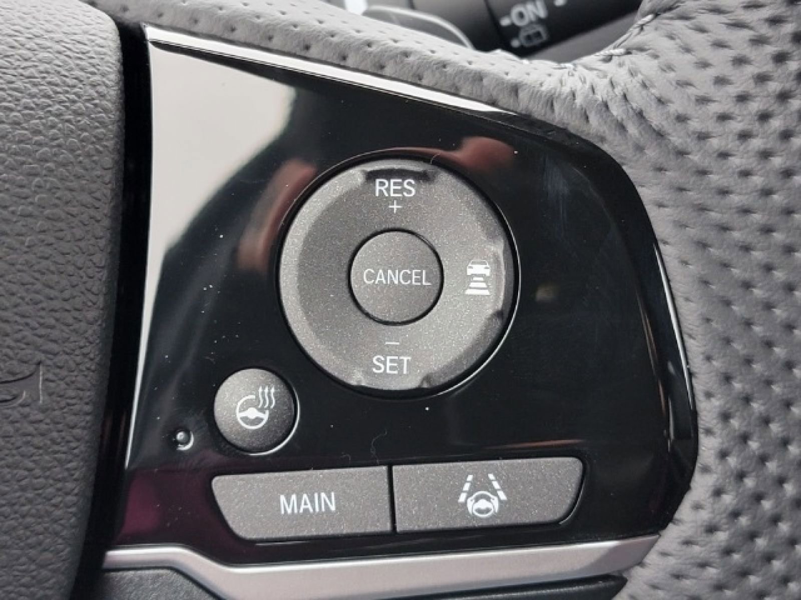 Used 2023 Honda Passport Elite image 13