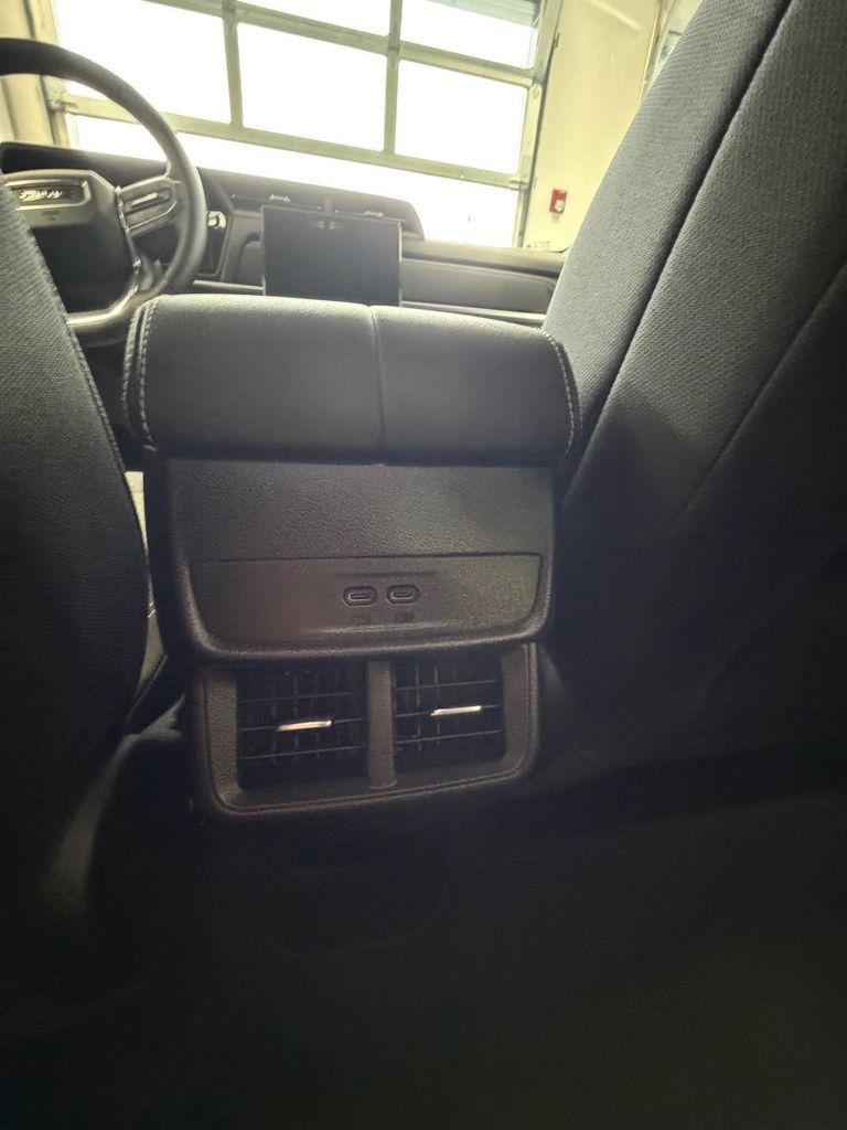 Used 2026 GMC Terrain Elevation image 23