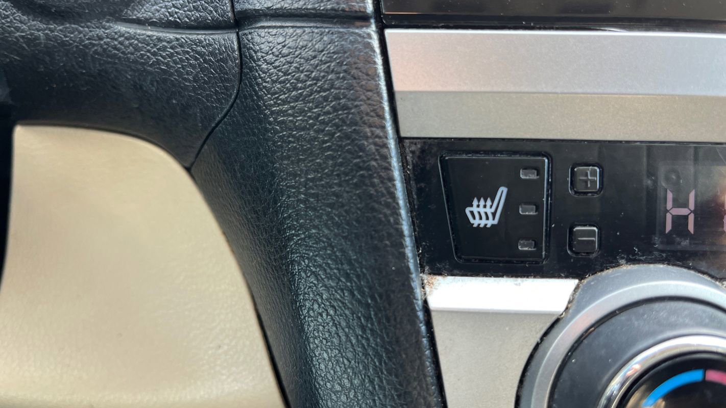 Used 2016 Subaru Outback 2.5i Limited image 19