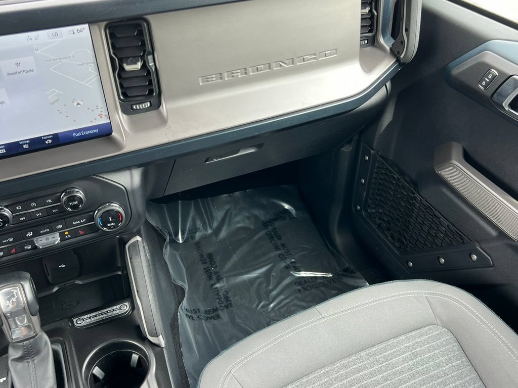 Used 2022 Ford Bronco Outer Banks AWD/4WD image 31