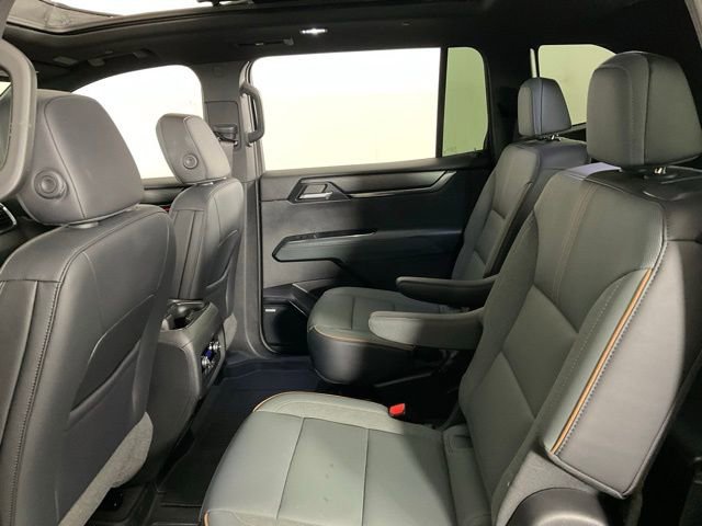 Used 2024 GMC Acadia AT4 w/ LPO, Floor Liner Package image 34