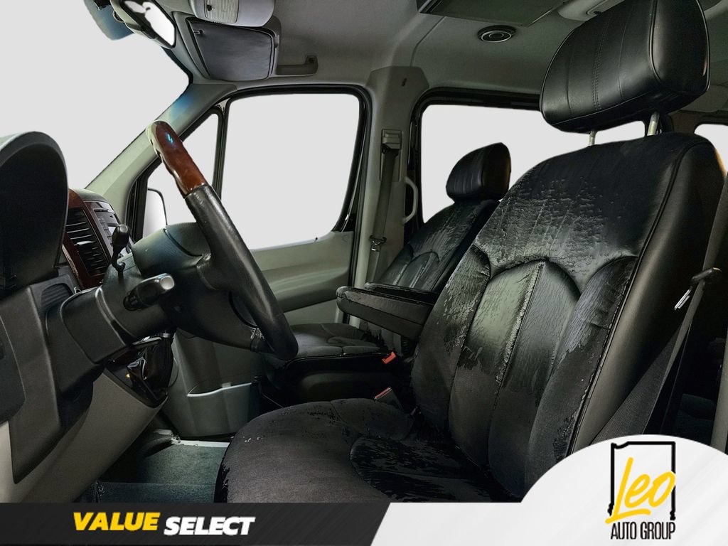 Used 2014 Mercedes-Benz Sprinter 2500 image 20