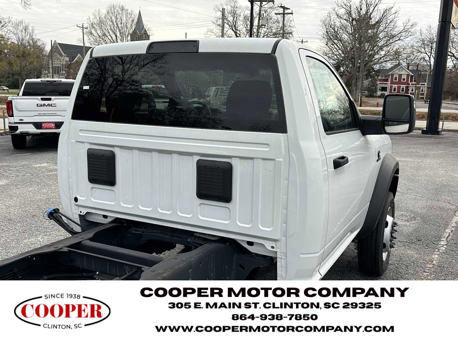 Used 2024 RAM 4500 Tradesman image 16