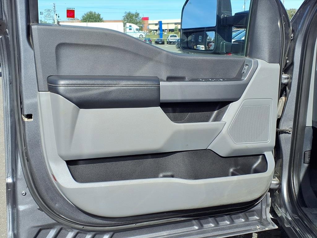 Used 2023 Ford F250 XLT image 25