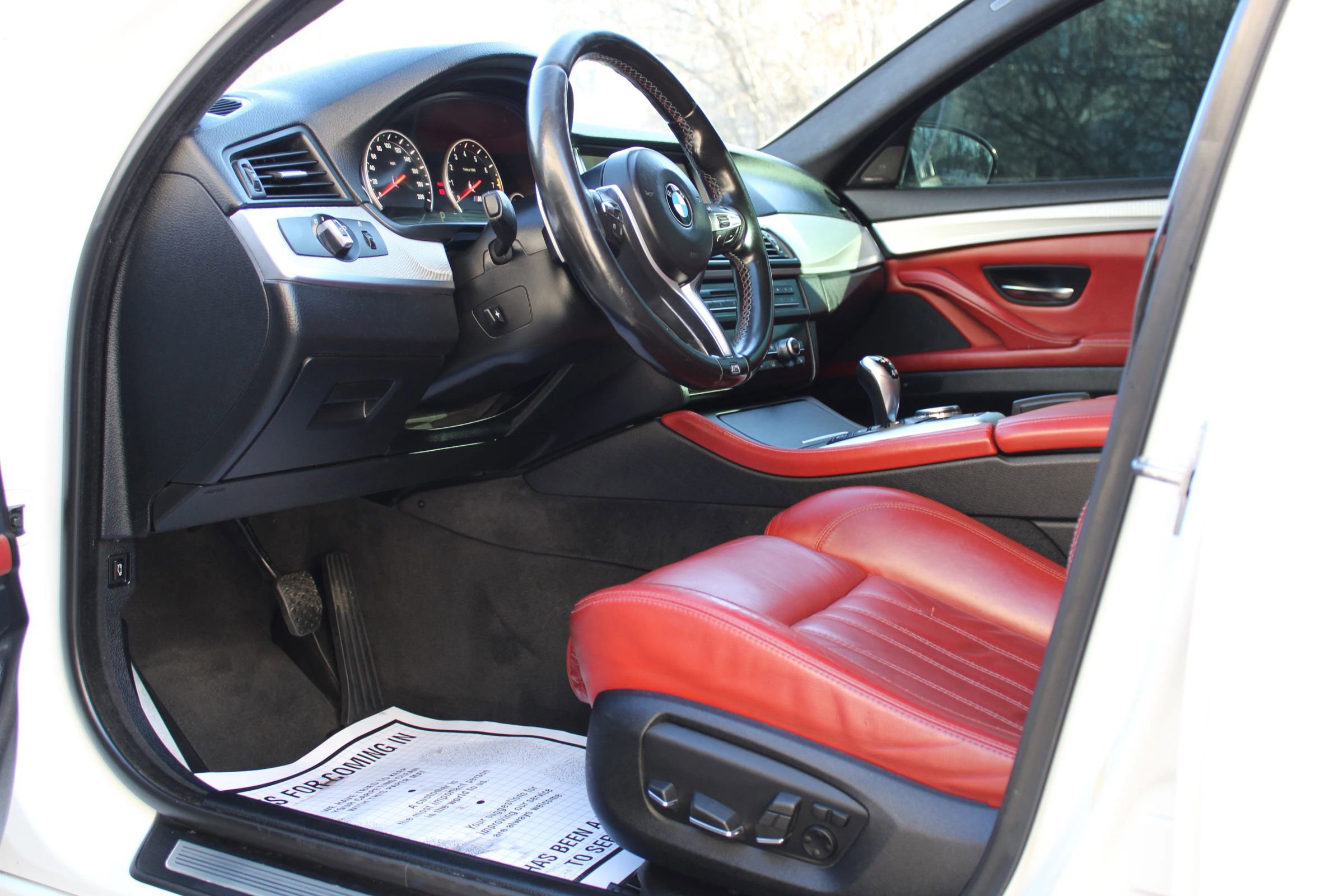 Used 2016 BMW M5 Sedan 4D image 20