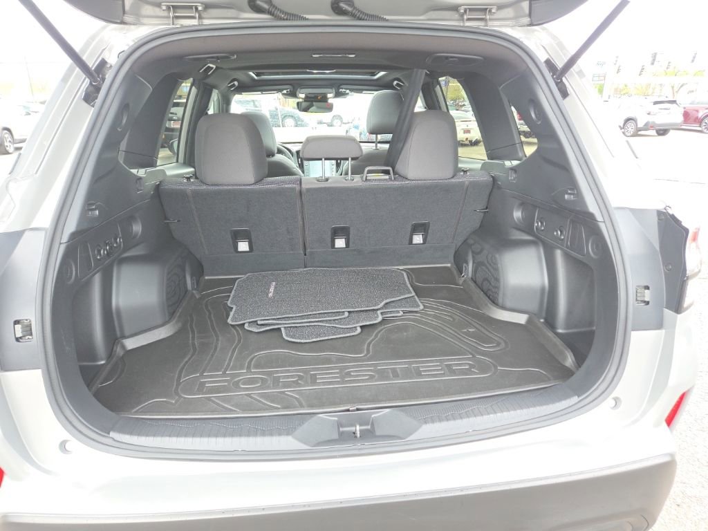 Certified 2025 Subaru Forester Premium w/ Convenience Package #1 image 17