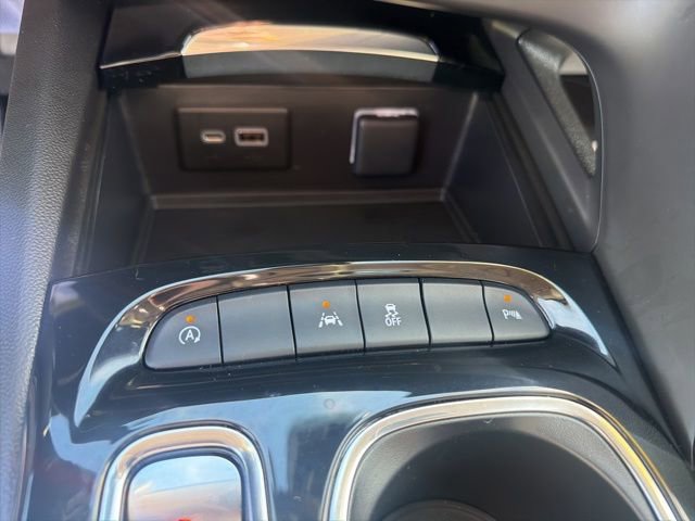 Certified 2022 Buick Envision Preferred FWD image 19