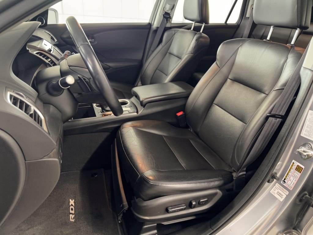 Used 2018 Acura RDX w/ Technology Package AWD/4WD image 5