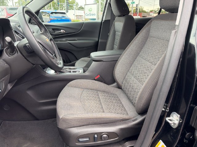 Certified 2023 Chevrolet Equinox LT FWD image 10