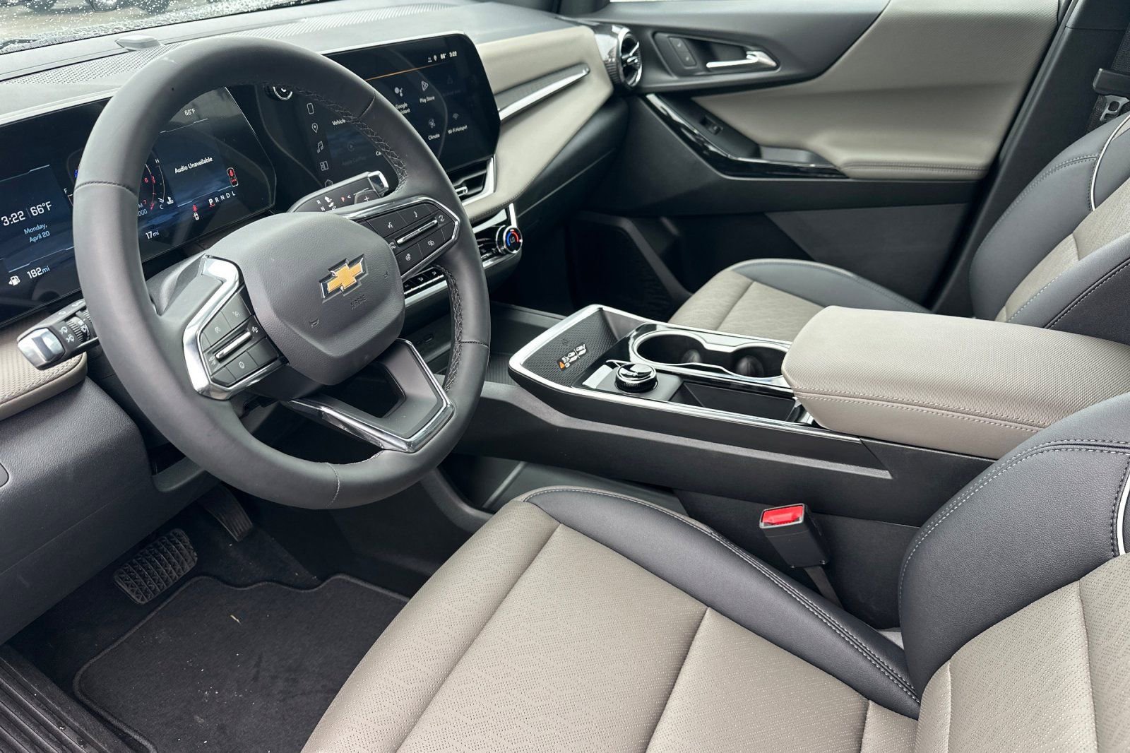 New 2026 Chevrolet Equinox LT w/ Convenience Package II image 10
