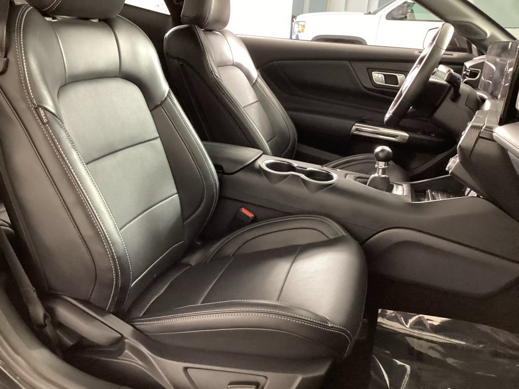 Used 2024 Ford Mustang GT Premium RWD image 25