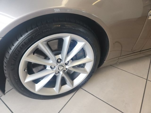 Used 2011 Jaguar XKR R RWD image 7