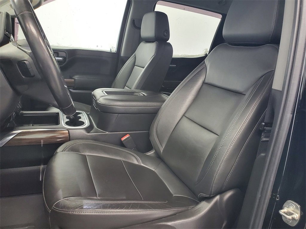 Used 2020 Chevrolet Silverado 1500 LT Trail Boss w/ Midnight Edition image 6