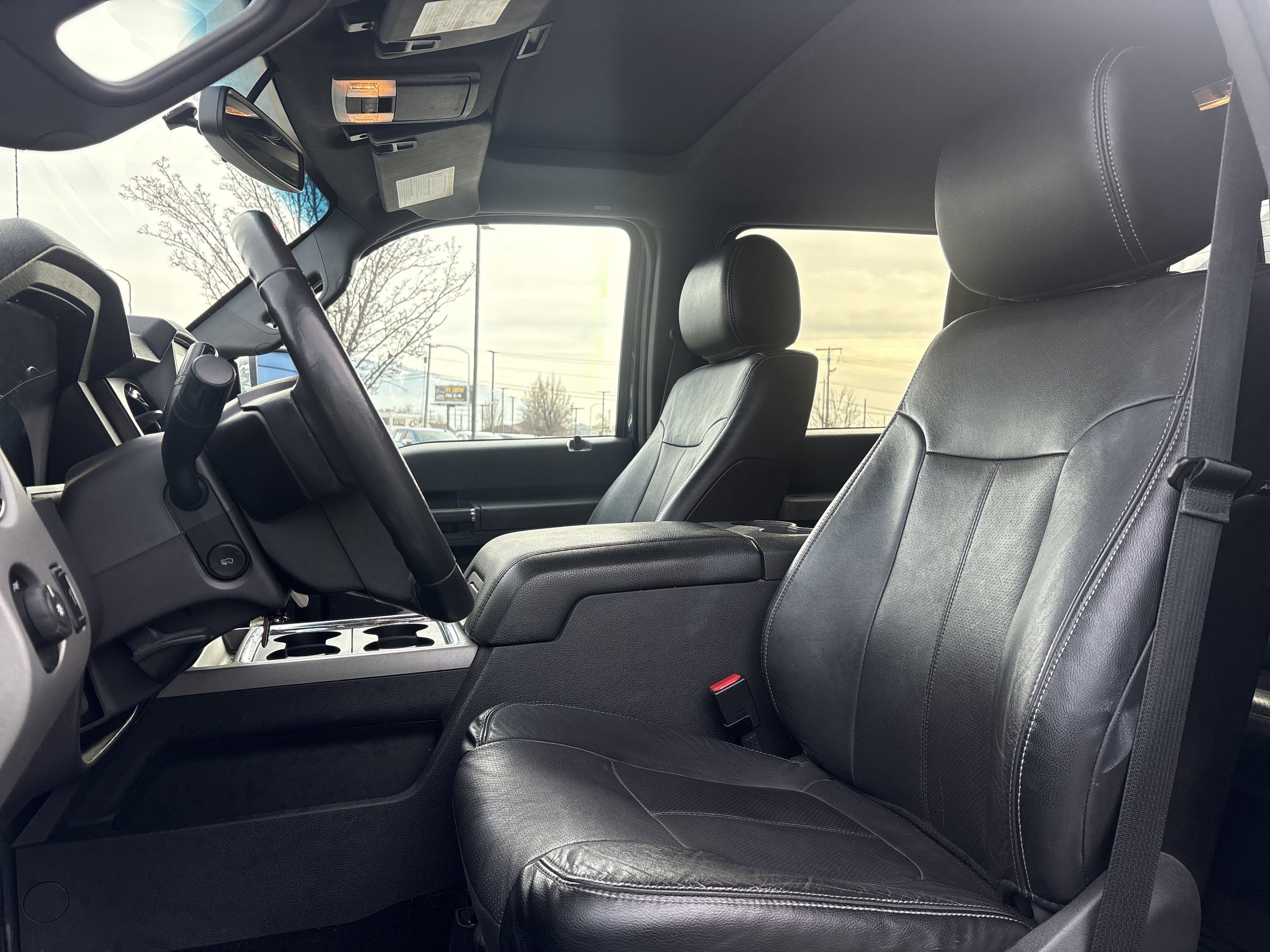 Used 2014 Ford F350 Lariat w/ Lariat Ultimate Package image 11